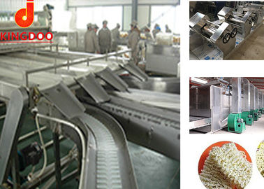 Macarronete industrial da segurança que faz a produção não fritada do macarronete imediato da máquina